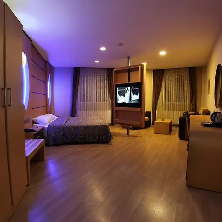 Grand Sakarya 3*