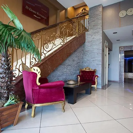 Hotel Grand Sakarya 3*