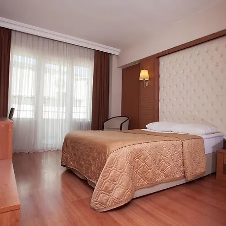 Grand Sakarya 3*