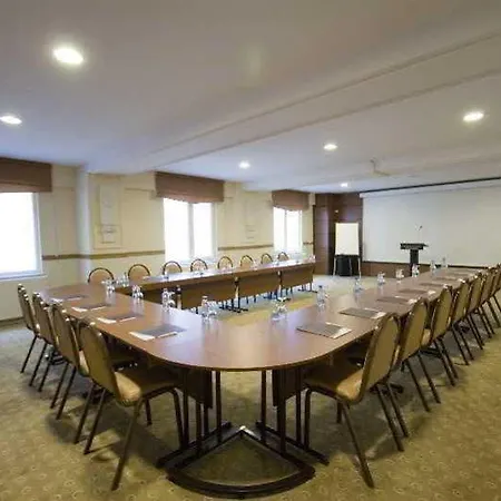 Grand Sakarya Hotel 3*